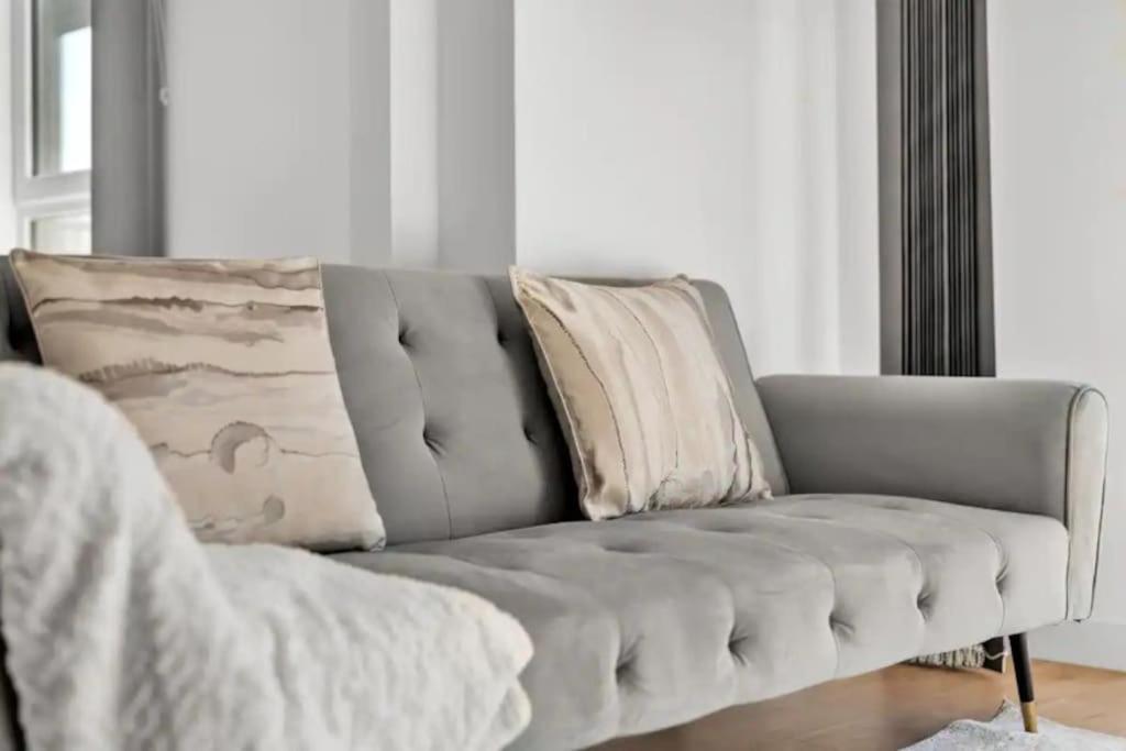 Deluxe 1 Bed In Colindale Wembley With Freewifitv Daire Londra Dış mekan fotoğraf